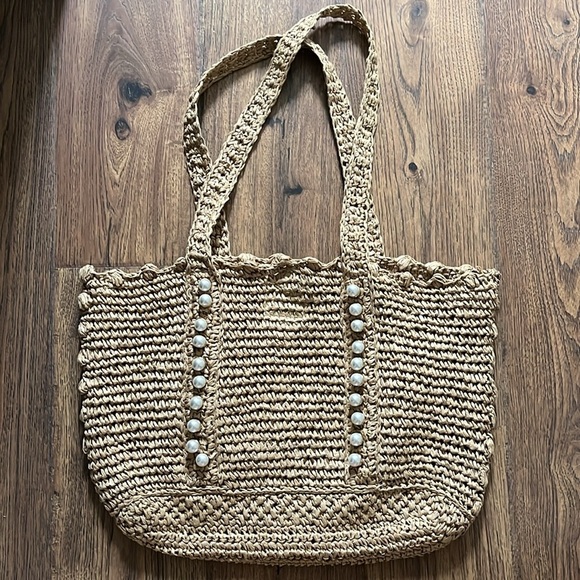 NWOT BTB Los Angeles Woven Straw Sand Lisbeth Pearl Tote - Picture 6 of 7